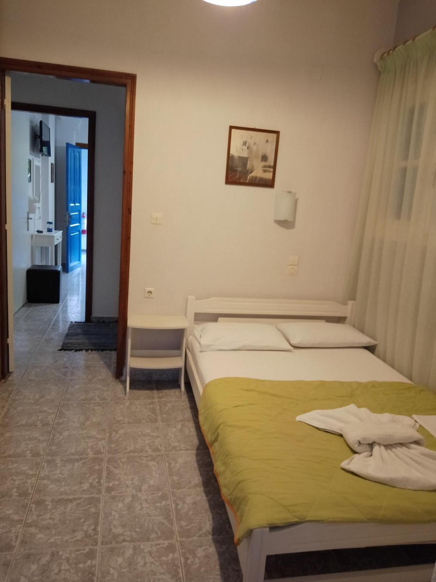 Alexandra Studios Stafylos Bagian luar foto